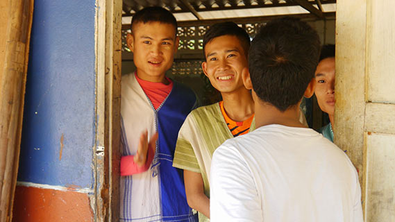 Fotogramma da Welcome To Thoo Mweh Khee