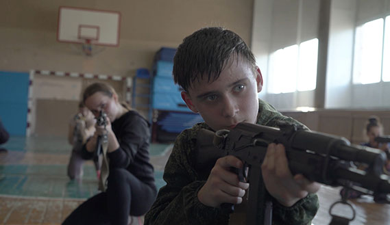 Fotogramma da Lessons In Courage