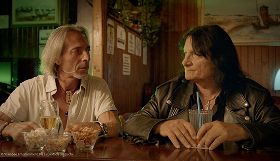 Fotogramma da La moda del liscio